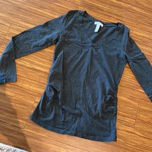 Long sleeve grey maternity top M